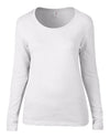 WOMEN’S FEATHERWEIGHT LONG SLEEVE SCOOP TEE | AN399